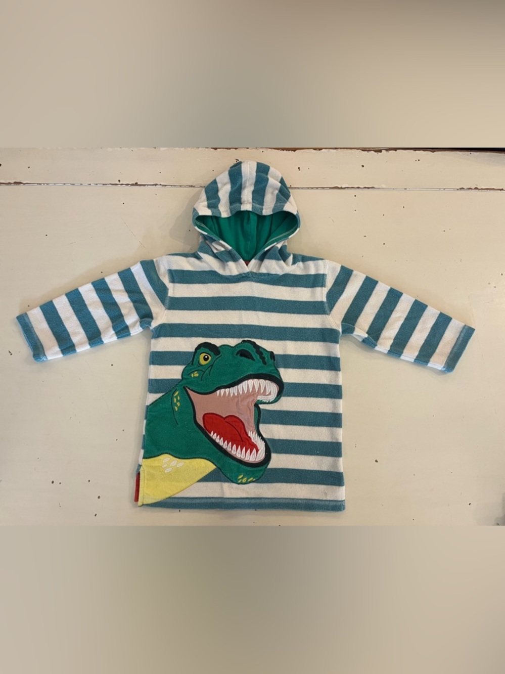 Mini Boden Hooded throw-on Towel